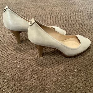 Gold shiny, sparkly heels